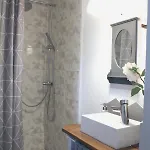 Daire Teljesen Felszerelt Kis Haz, Sajat Udvarral :) - Notre Petite Maison *