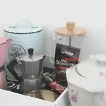 Daire Teljesen Felszerelt Kis Haz, Sajat Udvarral :) - Notre Petite Maison