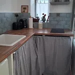 Teljesen Felszerelt Kis Haz, Sajat Udvarral :) - Notre Petite Maison *