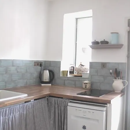 Teljesen Felszerelt Kis Haz, Sajat Udvarral :) - Notre Petite Maison *