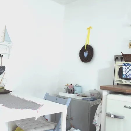 Apartment Teljesen Felszerelt Kis Haz, Sajat Udvarral :) - Notre Petite Maison Pecs