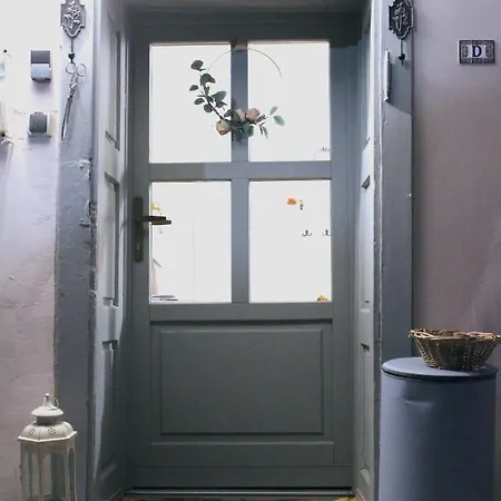 Apartment Teljesen Felszerelt Kis Haz, Sajat Udvarral :) - Notre Petite Maison