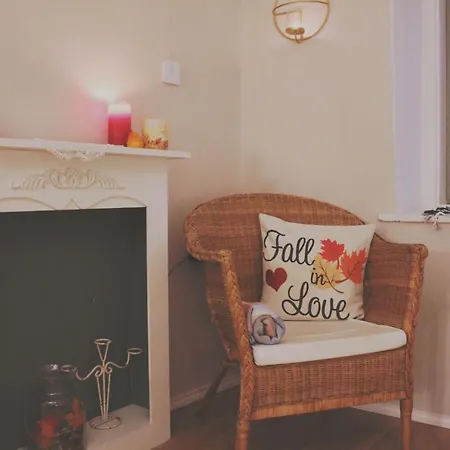 Teljesen Felszerelt Kis Haz, Sajat Udvarral :) - Notre Petite Maison *