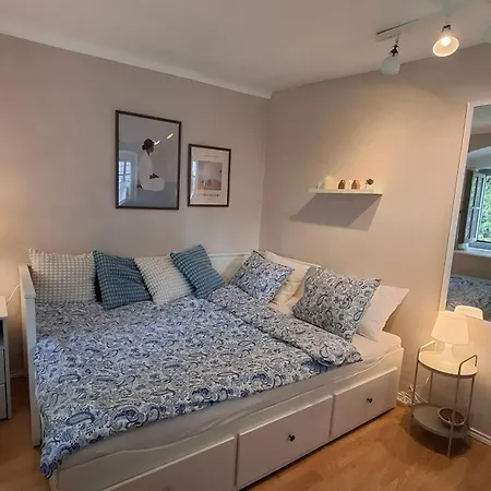 Teljesen Felszerelt Kis Haz, Sajat Udvarral :) - Notre Petite Maison Apartmán *