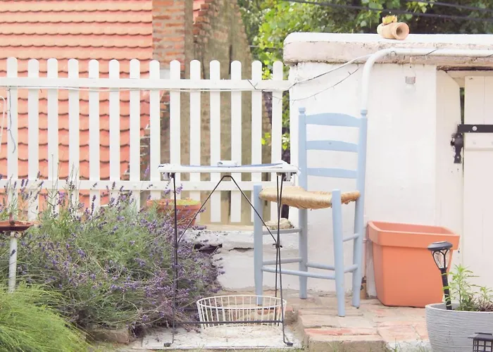 Teljesen Felszerelt Kis Ház, Saját Udvarral :) - Notre Petite Maison Apartamento *