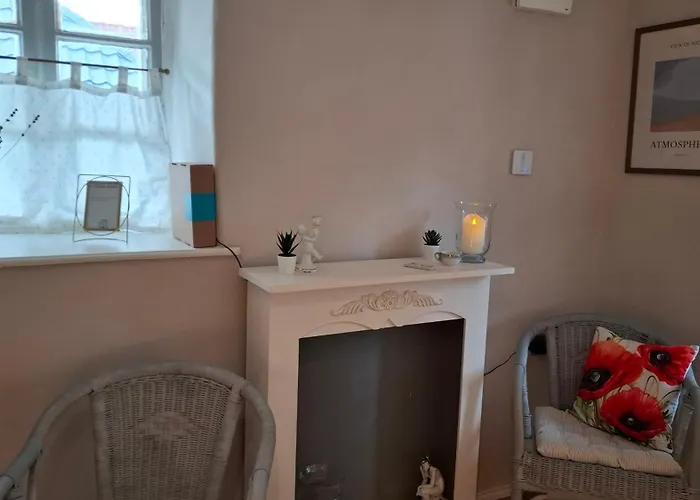 Apartamento Teljesen Felszerelt Kis Ház, Saját Udvarral :) - Notre Petite Maison